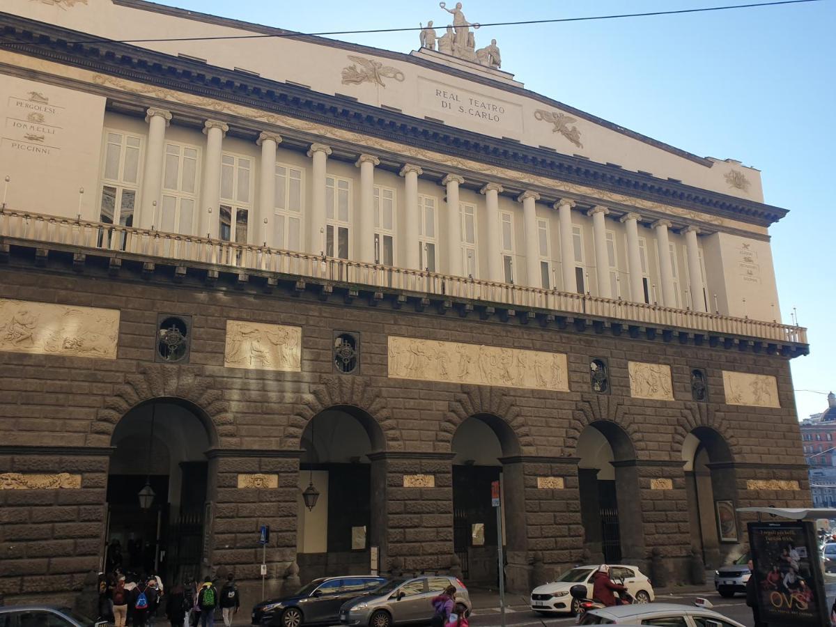 Chiaia175 Hotell Napoli Eksteriør bilde